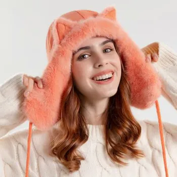  Бесплатная доставка Зимняя женская пуховая утолщающая теплая шапка-бомбер с защитой от холода Наушники Кепка Индивидуальность Милые вязаные шапки для женщин